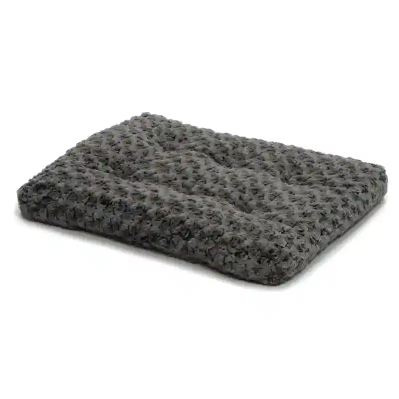 Quiet Time Ombre Gray Swirl 22in