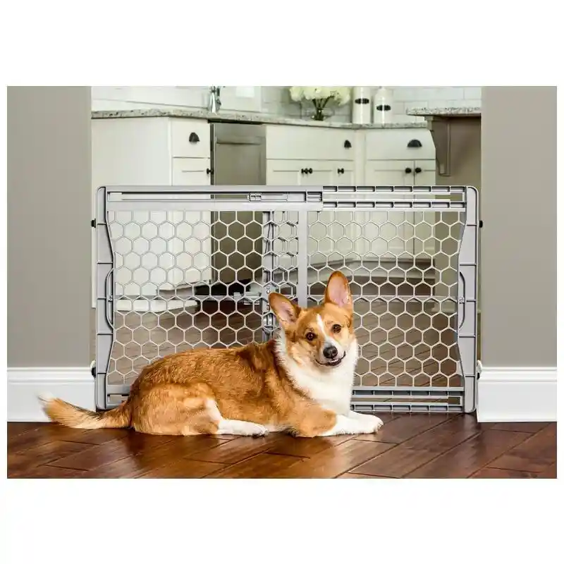 Plastic Expandable Gate