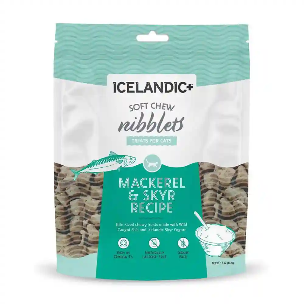 Icelandic Plus Cat Treat Nibblets Mackerel & Skyr