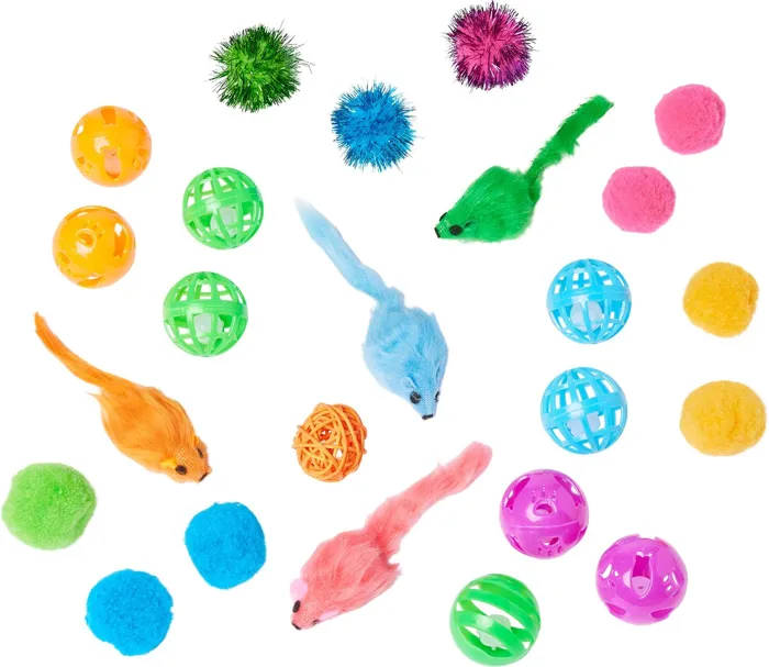 Multipet 24-piece assorted cat toy value pack contents