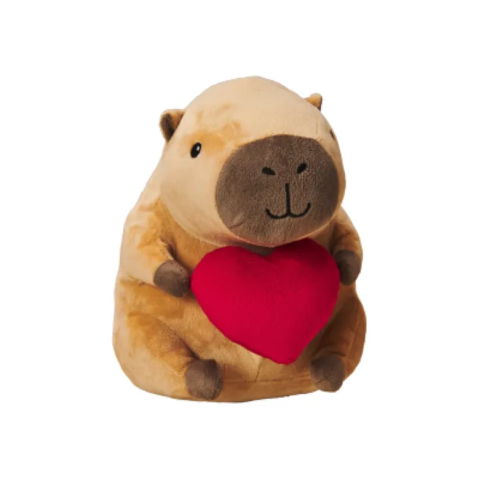 Capybara With Heart 8'